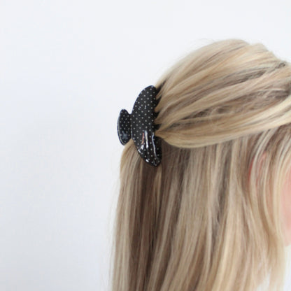 the dot clip