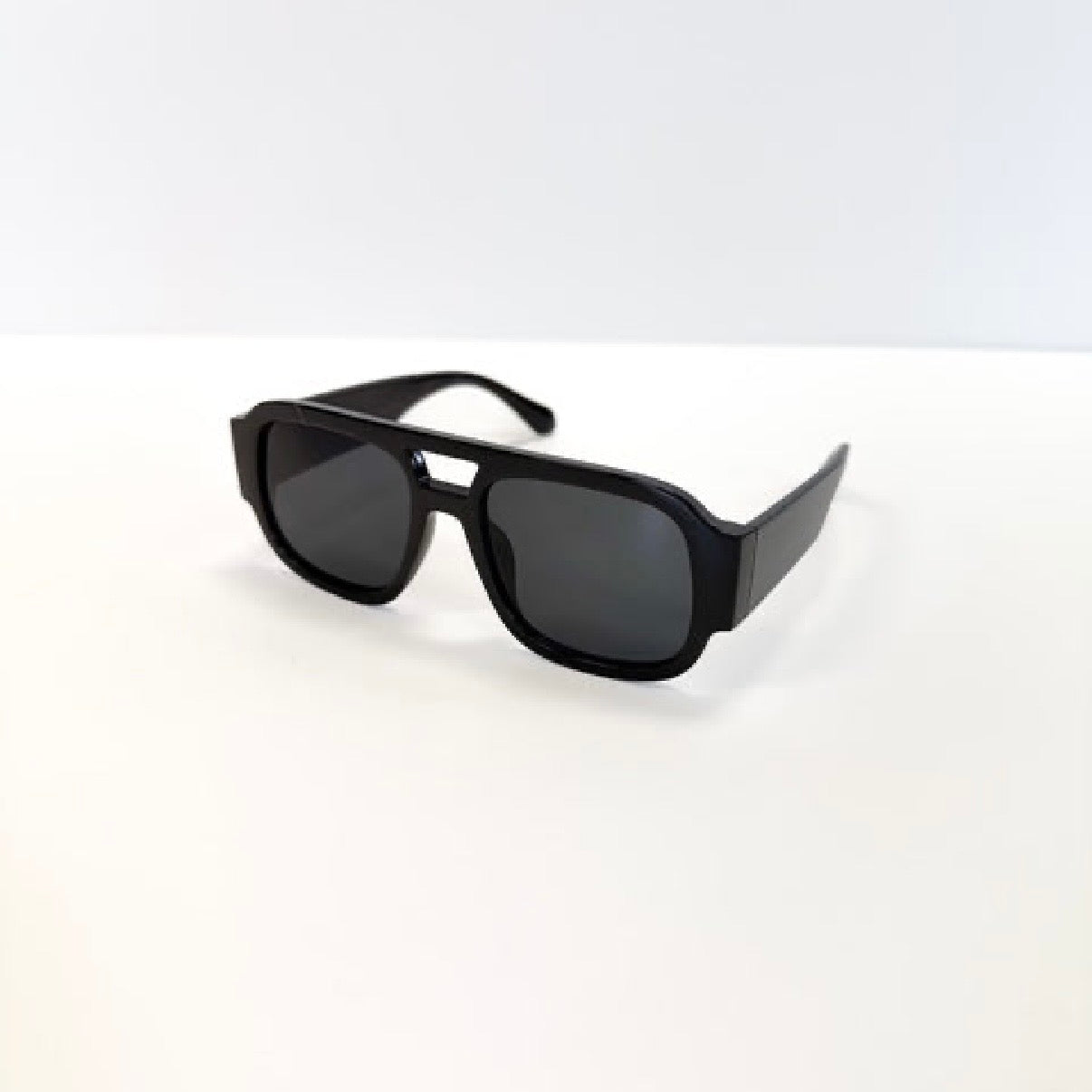 the carbon sunglasses